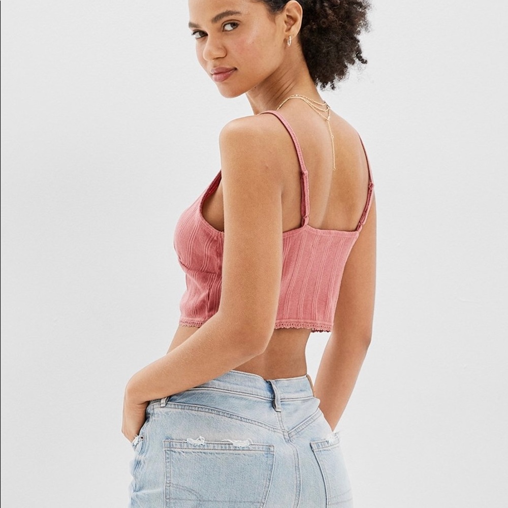 NWT AE Cropped Lace Trim Cami - Size L
